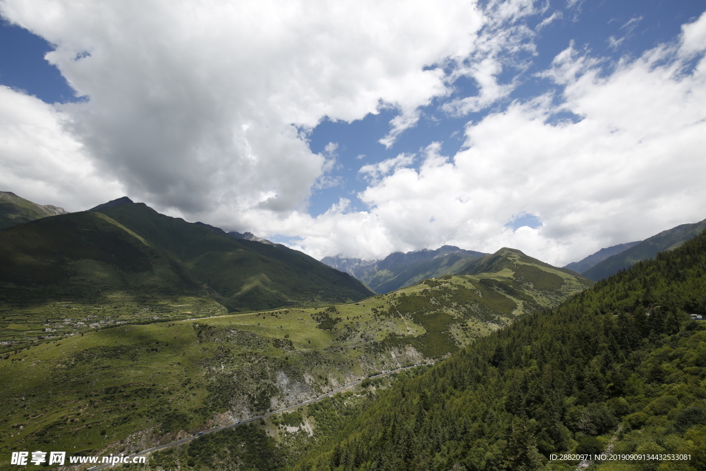 四姑娘山