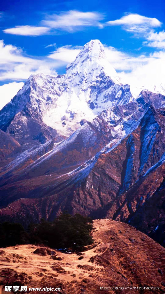 美丽的雪域高山图片