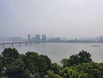 跨江大桥