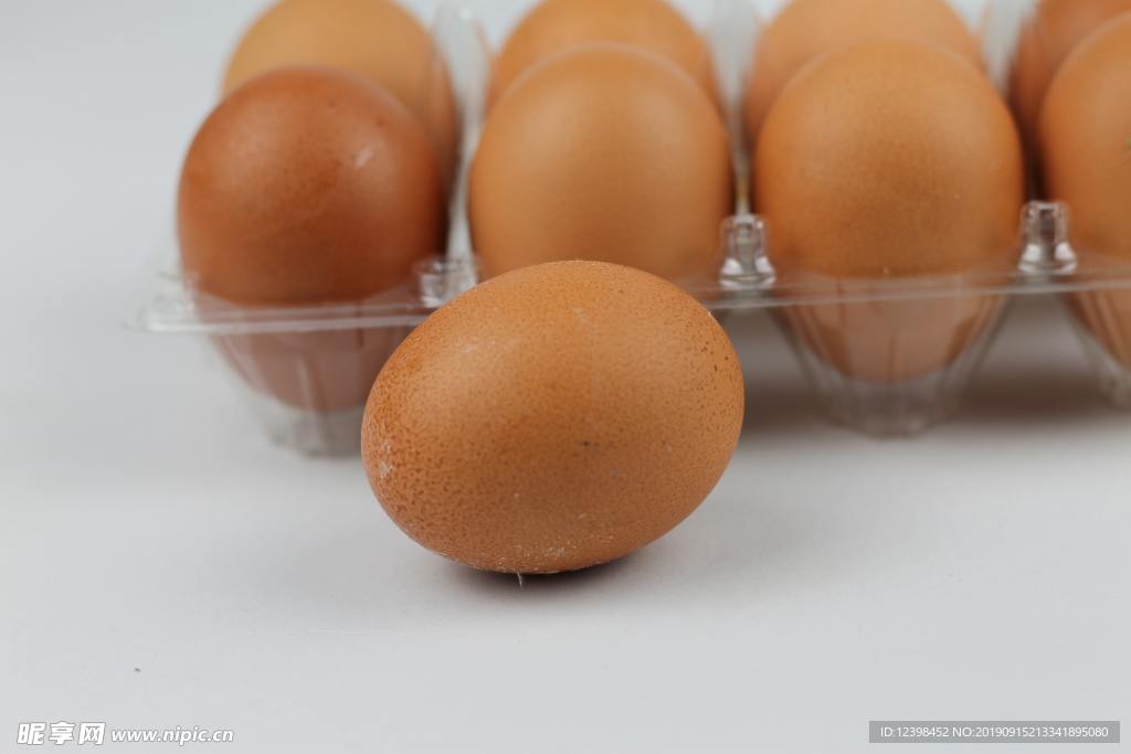 鲜鸡蛋