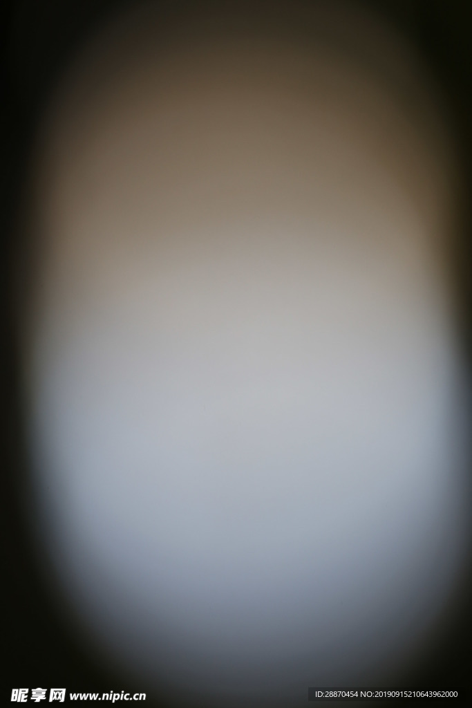 白色模糊