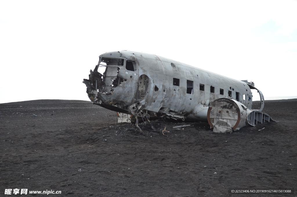 飞机 残骸 失事 坠落 事故