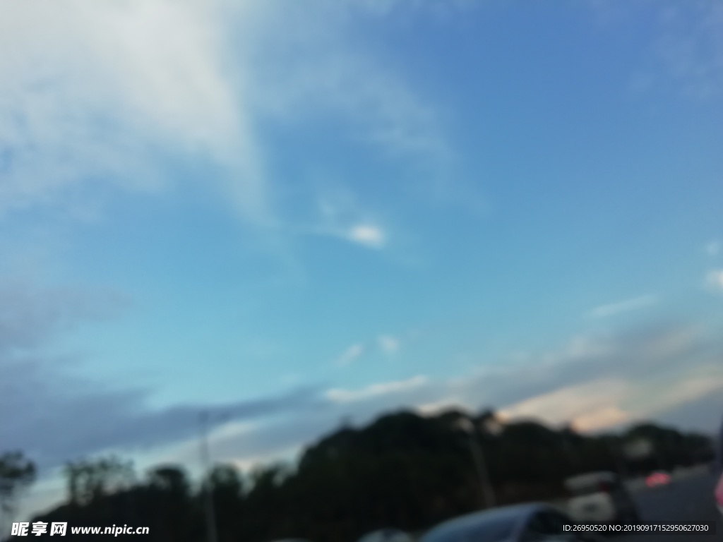 天空
