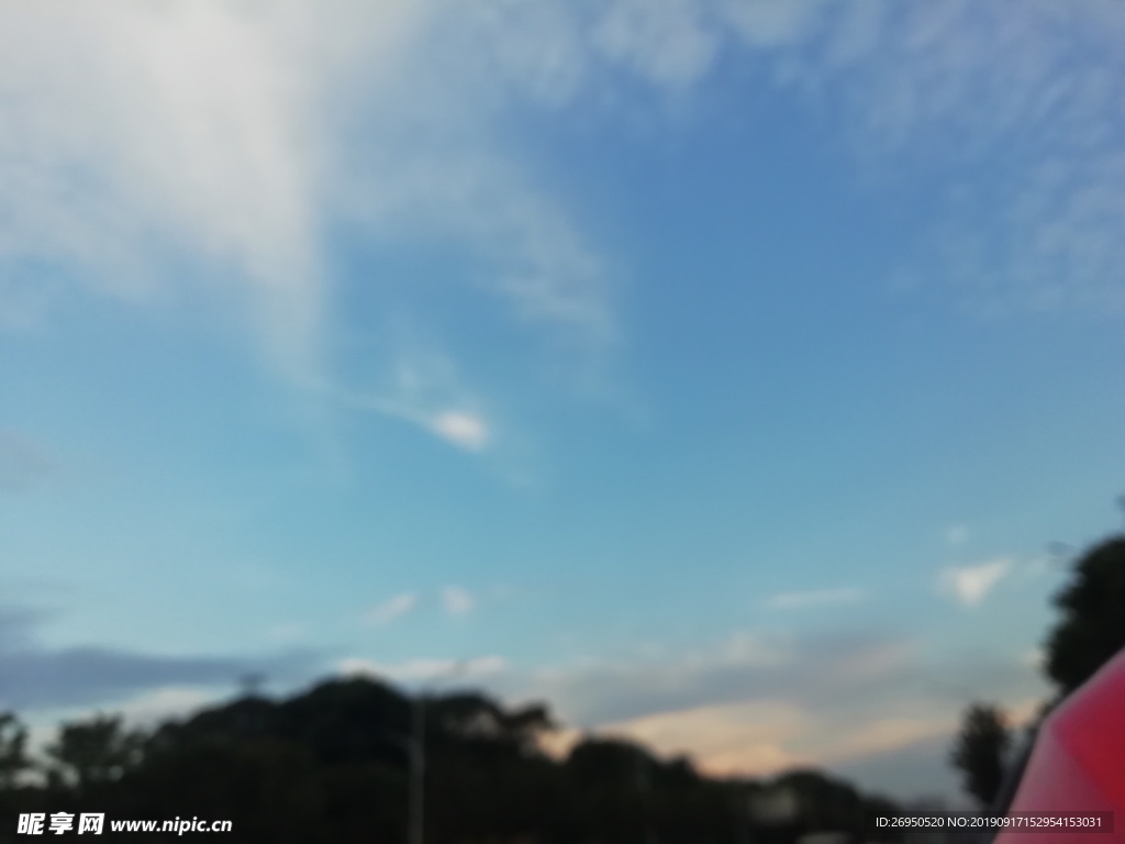 天空