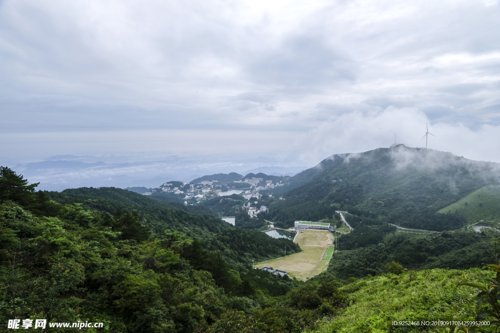 云中湖鸟瞰