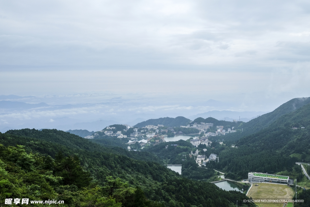 九宫山云中湖