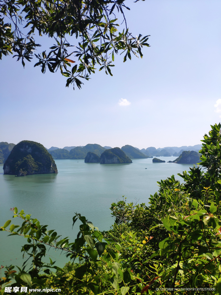 下龙湾天堂岛