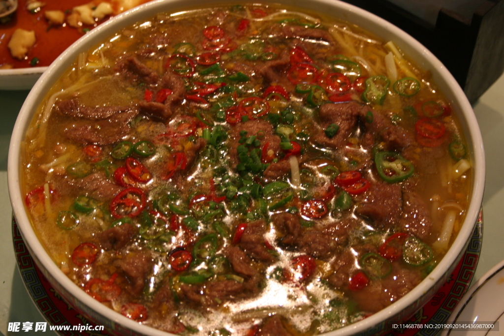酸汤牛肉