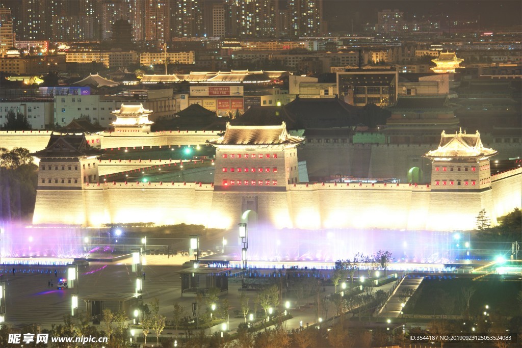 俯瞰大同古城夜景