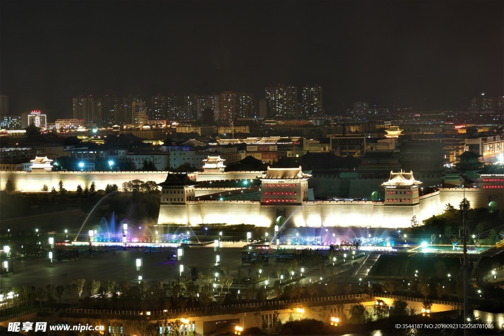 大同古城夜景