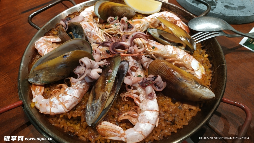 西班牙美食 海鲜饭