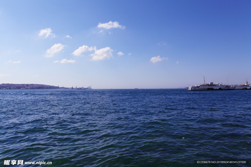 海峡 海上