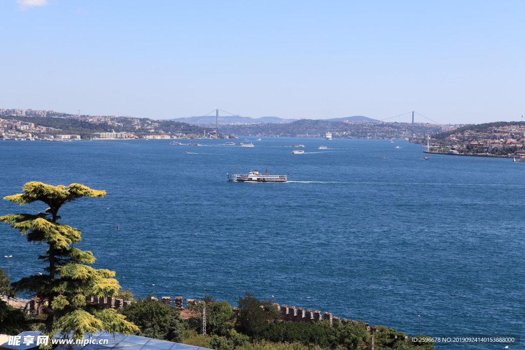 海峡 海上