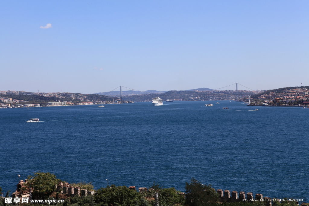 海峡 海上