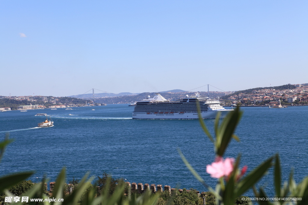 海峡 海上