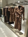 服饰 商场 服装展示 女装