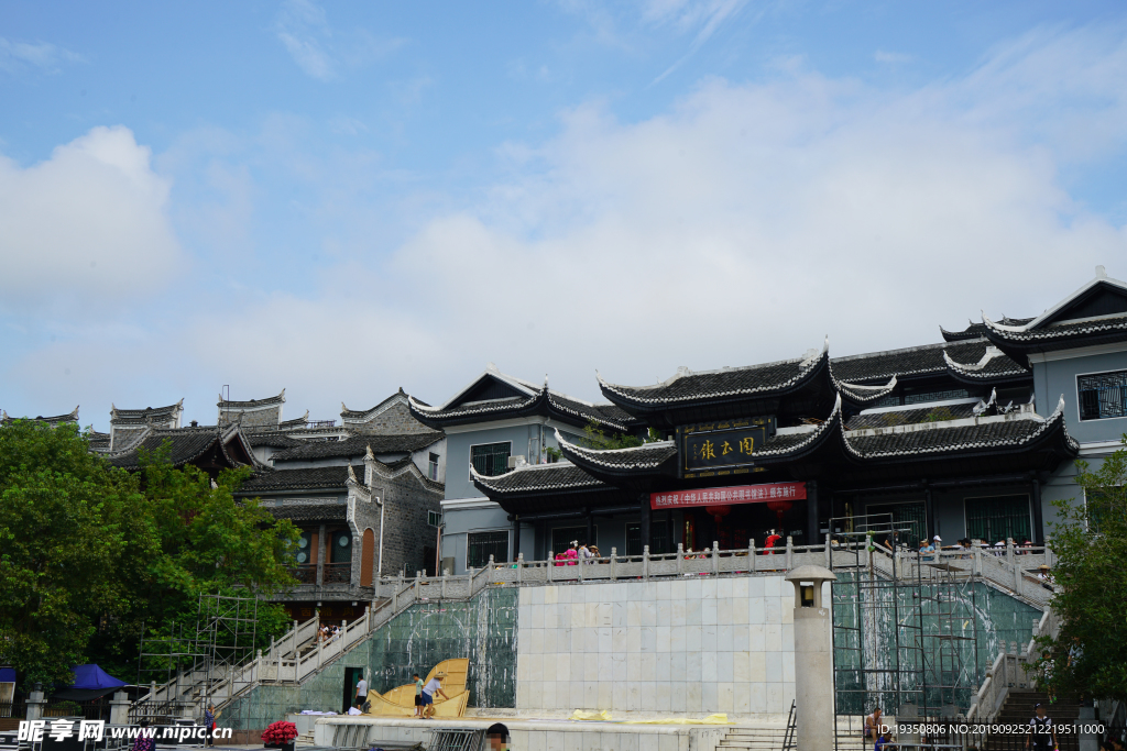 凤凰古城的建筑屋檐