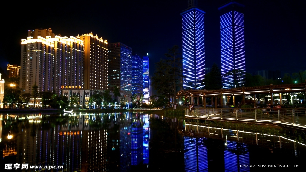 花果园夜景