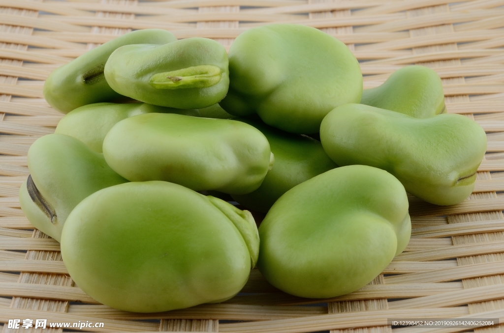 蚕豆