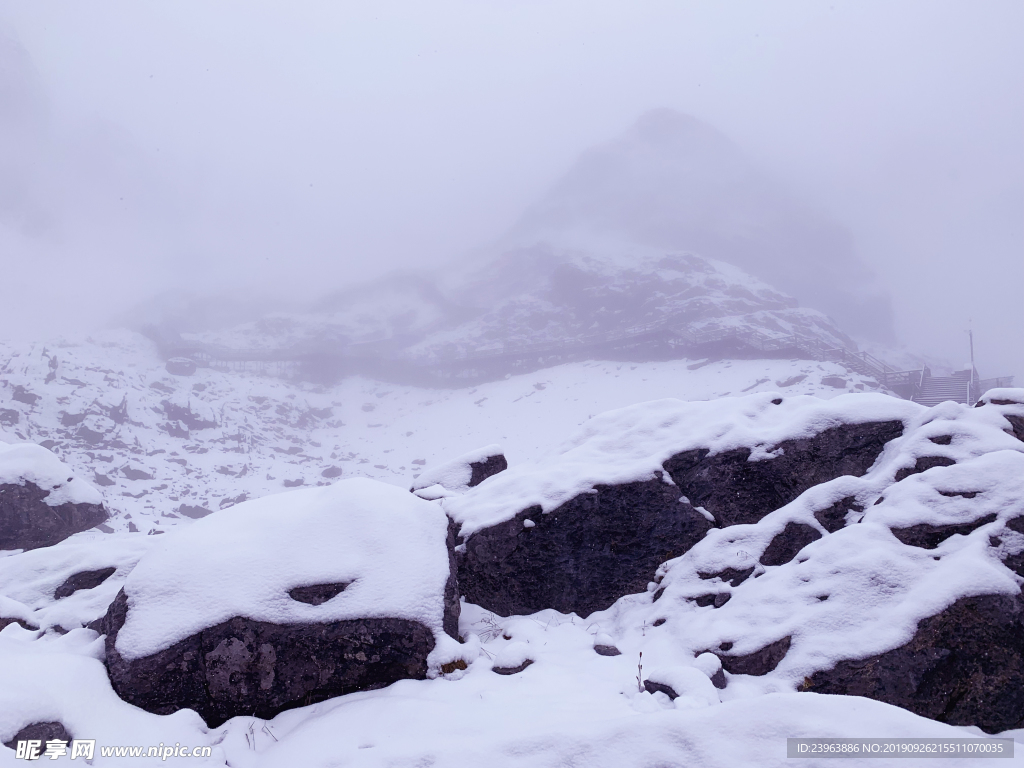 玉龙雪山