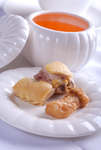 菜松茸炖土鸡