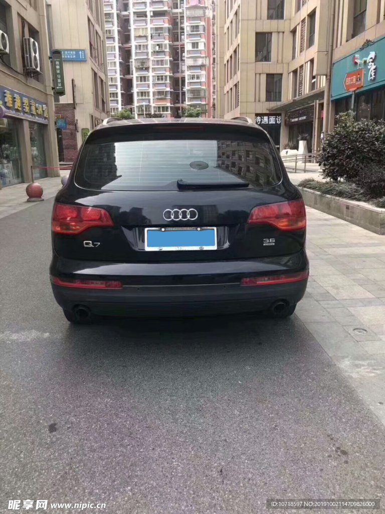 汽车小轿车