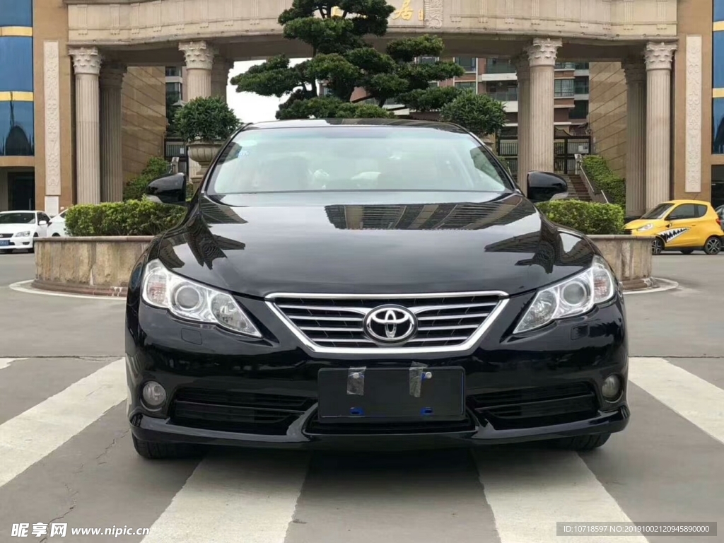 汽车小轿车
