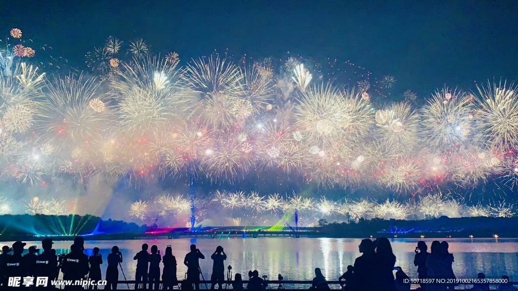 夜景烟花美景