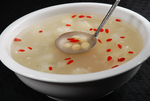 银耳莲子羹