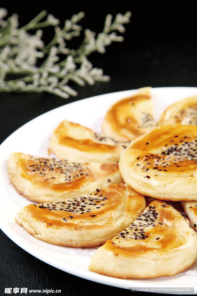 豆面黑芝麻饼