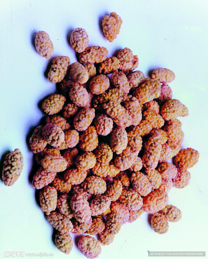 鱼皮花生豆
