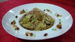 鸭丝滑子菇炒生菜