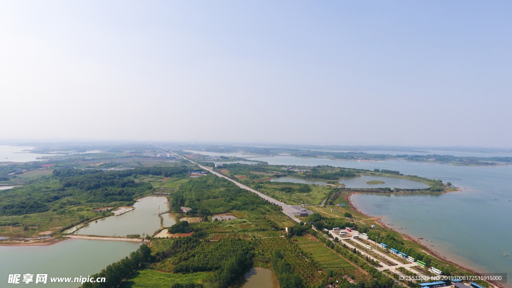 梁子湖