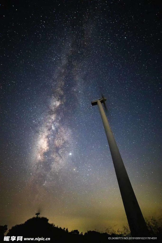 银河 星空 夜晚 风车 星星