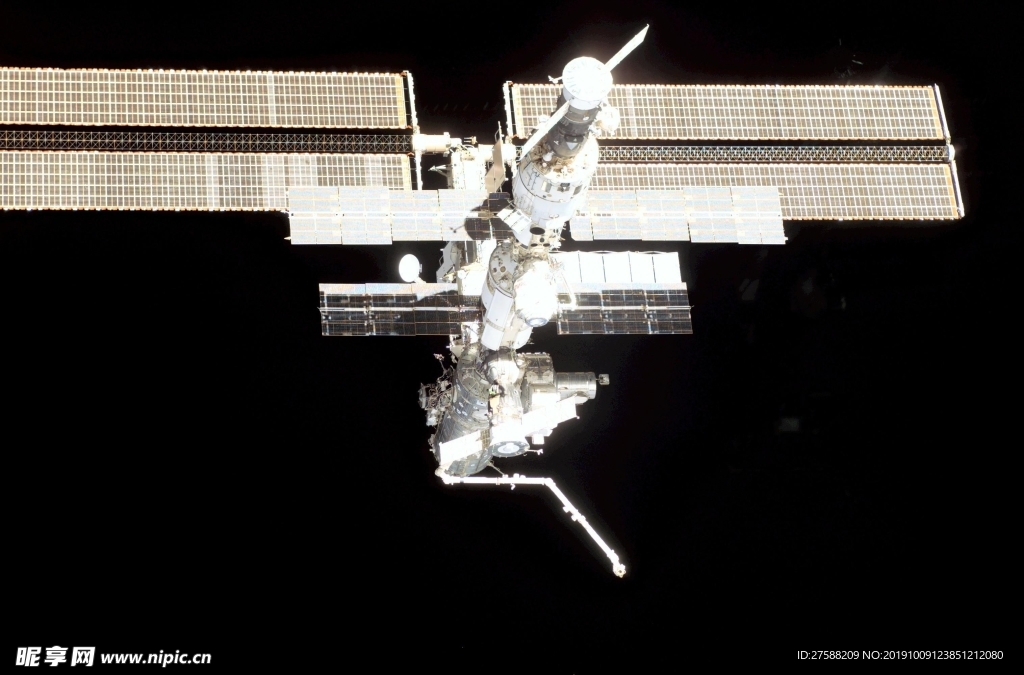 宇宙飞船