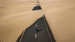 沙漠中的公路
