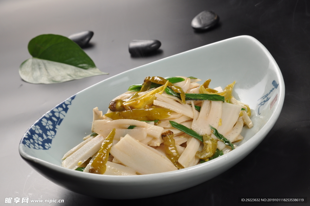 酸辣子炒凉菜