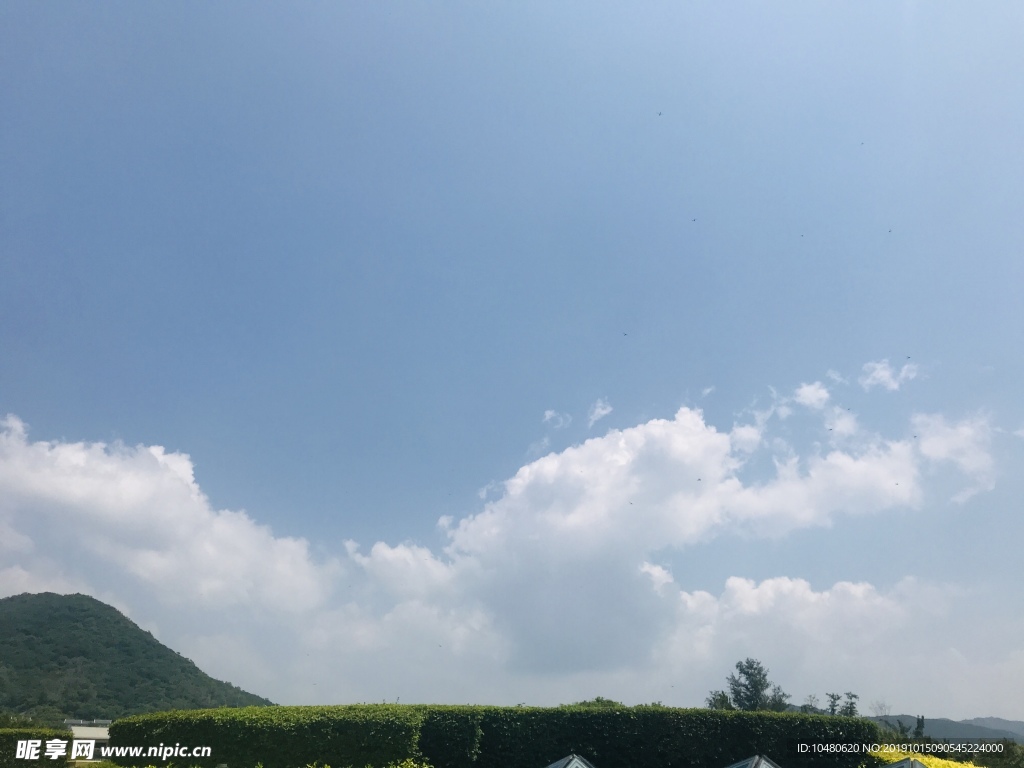 蓝天白云