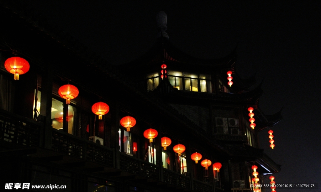 里运河夜景