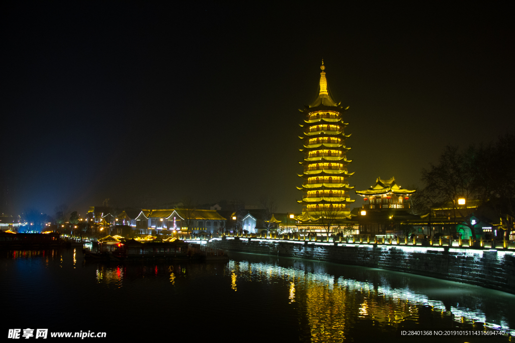 里运河夜景