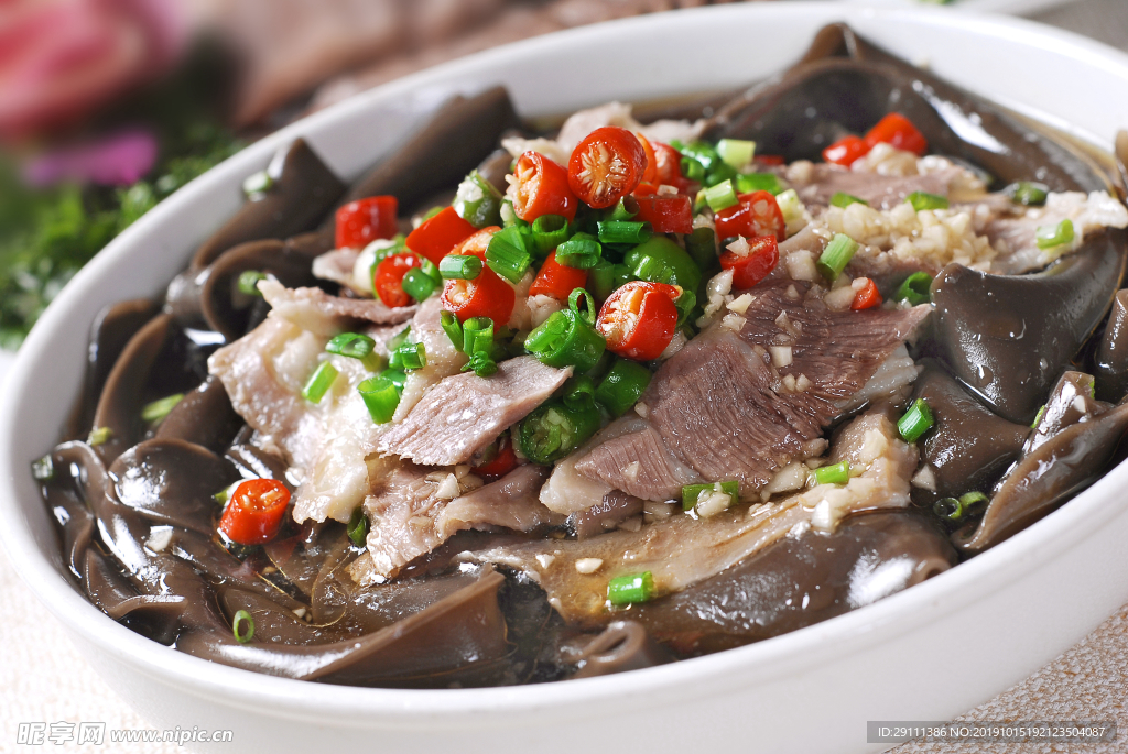 凉菜蕨根羊肉