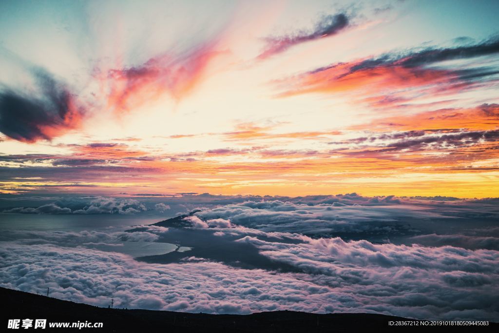 天空背景图