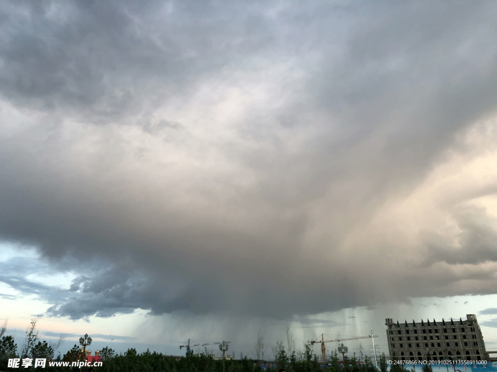 云层雨