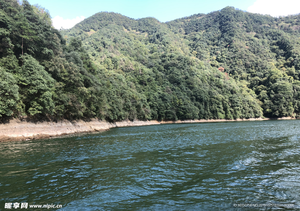 湖面