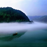 湖南东江雾色梦幻美景