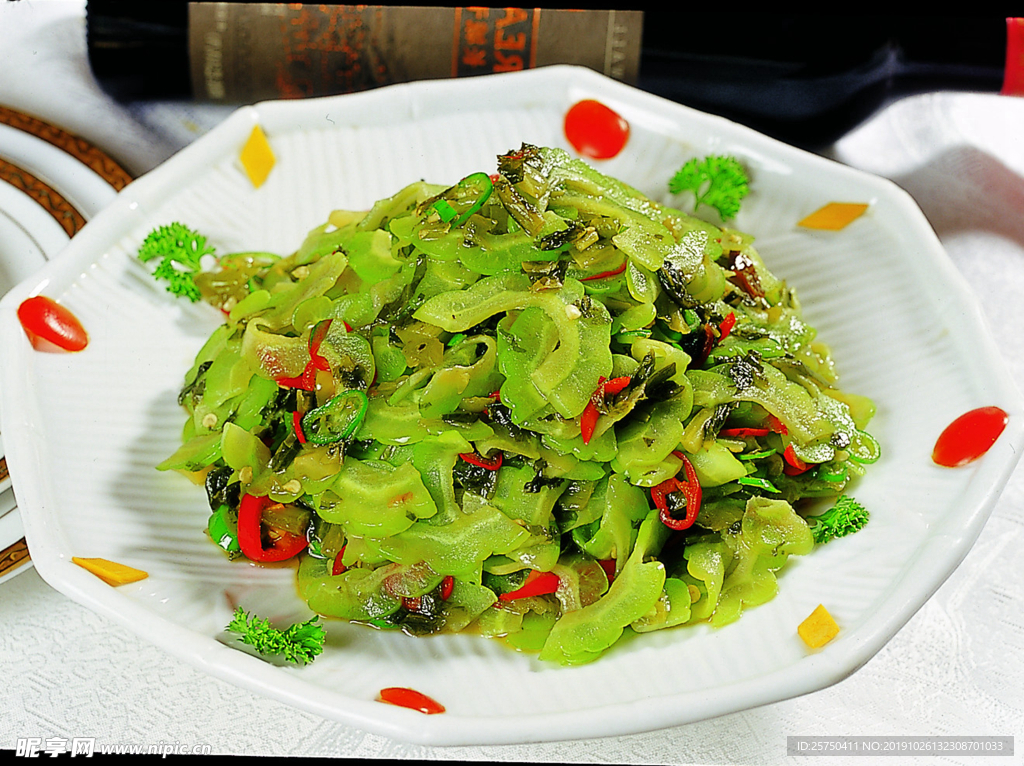 酸菜炒苦瓜