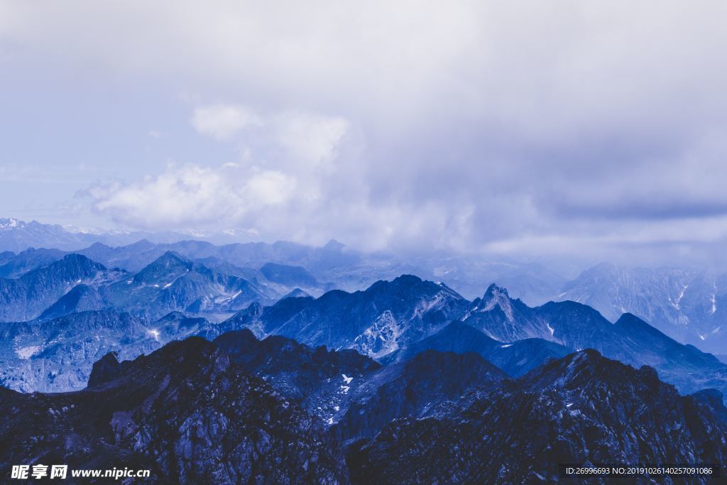 紫蓝色风景