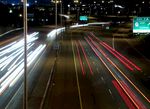 夜晚城市交通道路流光