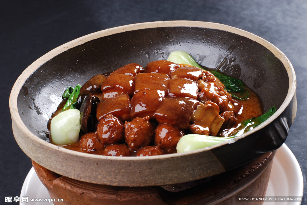 莲花坛子肉