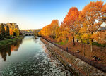 秋天美丽河流图片